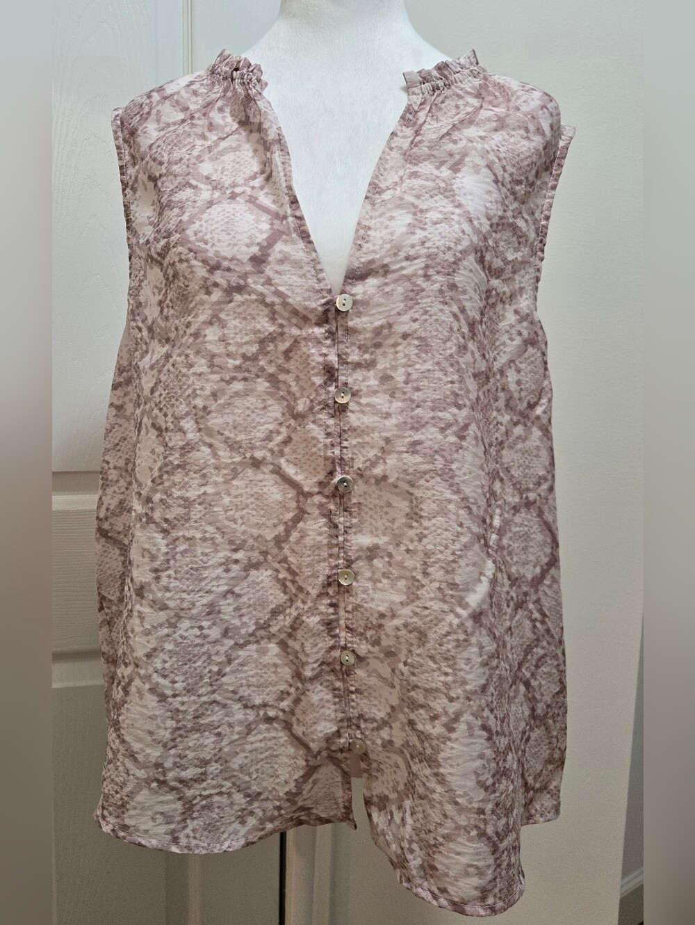 Anthropologie Blush & Taupe Snake-Print Sleeveless Button Blouse XL NWT